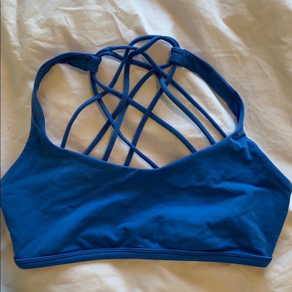 Lululemon sports bra!